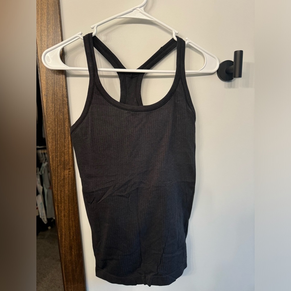 Lululemon Ebb to Street tank